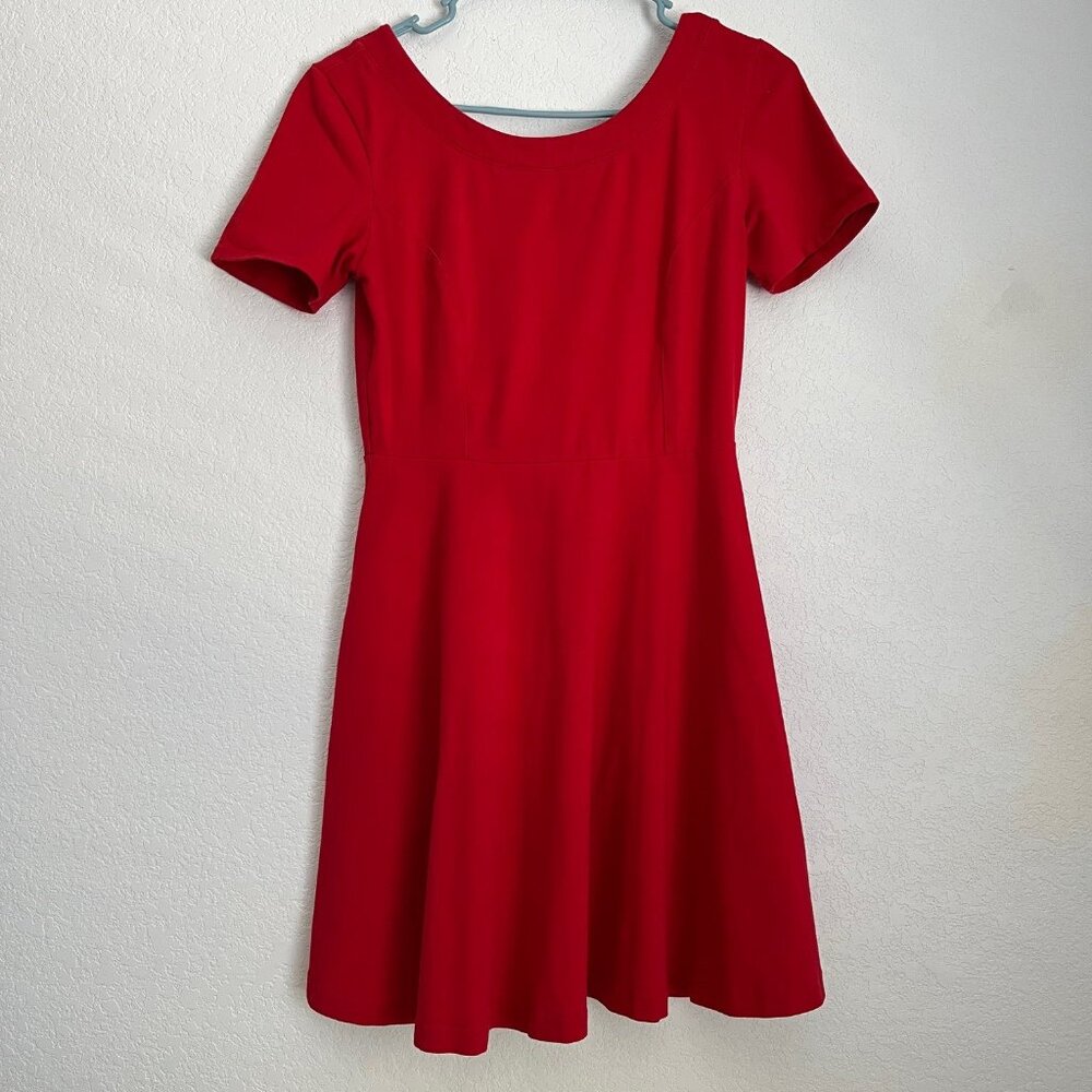 Express Scoop Neck Knit Dress with Exposed Back Zipper, Red, Size Medium